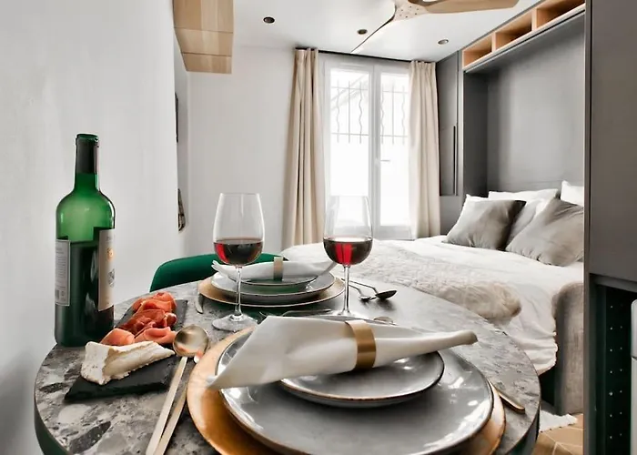 New ! Cosy Suite Intimate Nest Sacre Coeur Paris !